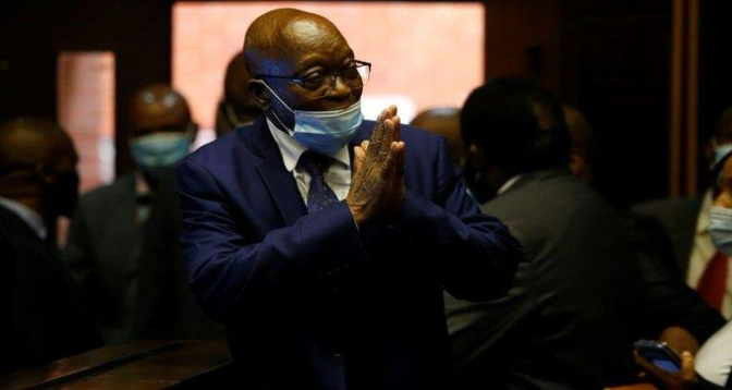 استئناف محاكمة رئيس جنوب إفريقيا السابق