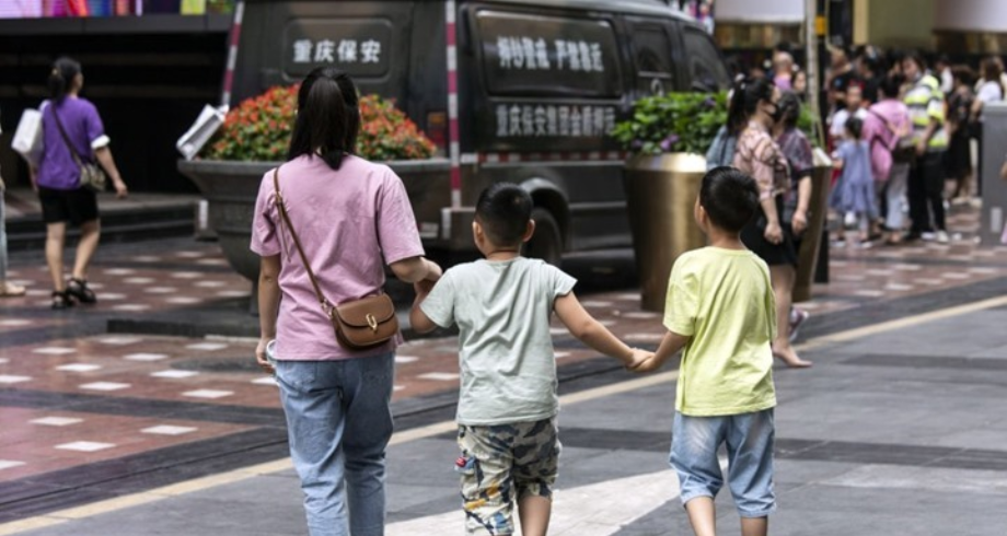الصين .. إعلان تدابير جديدة لزيادة معدل الولادات