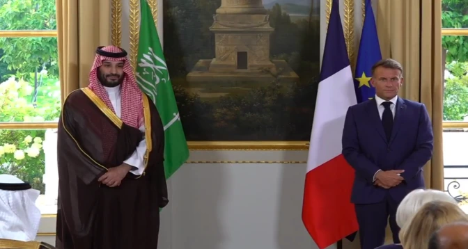 La France et l’Arabie saoudite signent à Paris une série d’accords de coopération