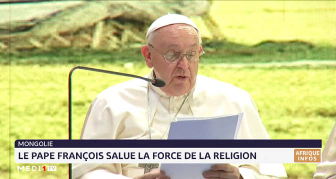 Le Pape François salue la force de la religion
