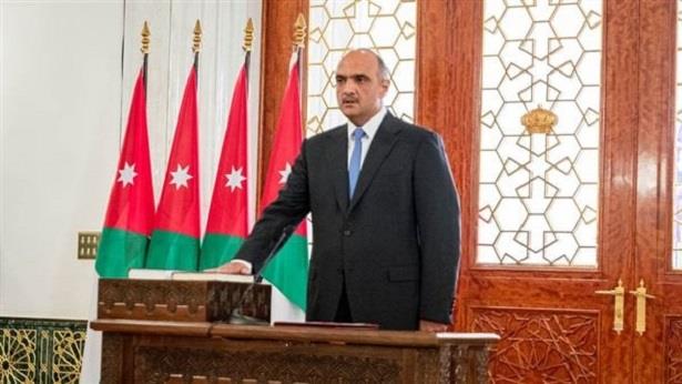 أعضاء الحكومة الأردنية يقدمون استقالتهم
