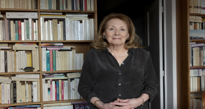 Le prix Nobel de littérature attribué à la Française Annie Ernaux