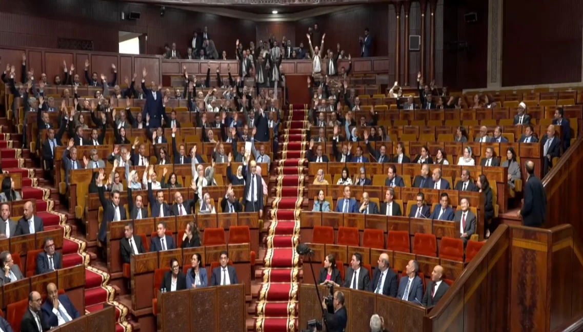 La Chambre des représentants adopte à la majorité absolue le programme gouvernemental