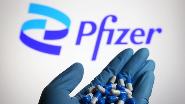 Etats-Unis: feu vert pour la pilule anti-Covid de Pfizer