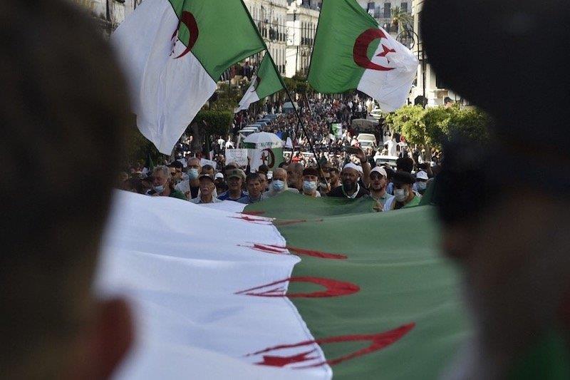 الجزائر: الجامعيون ينددون بـ "سلطة استبدادية تستغل العدالة"