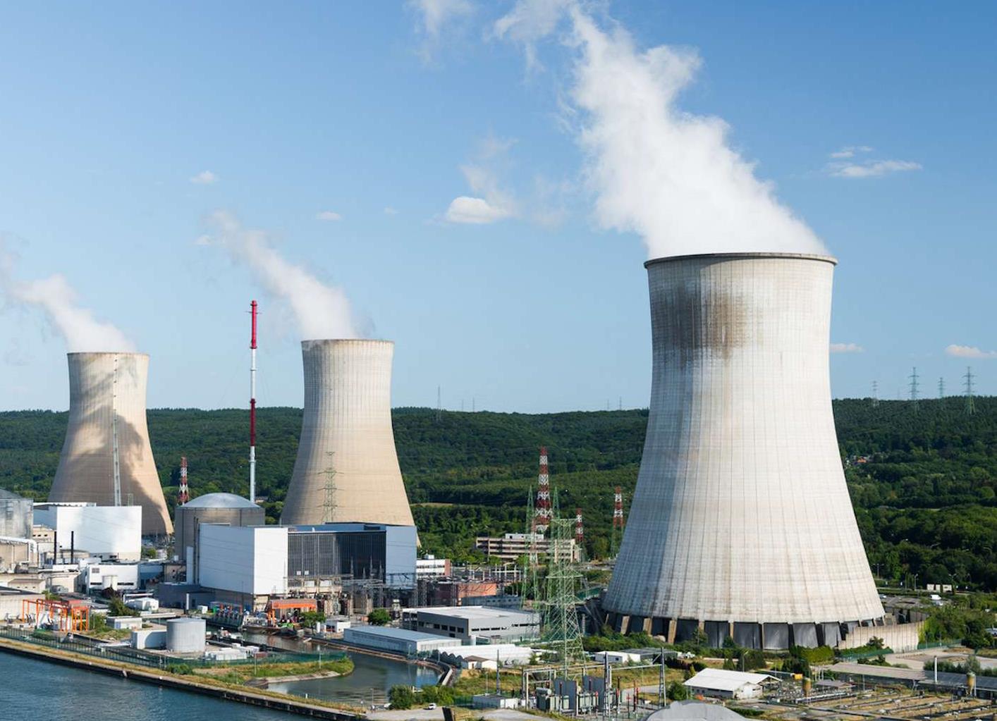 Énergie nucléaire : la France compte renationaliser EDF 