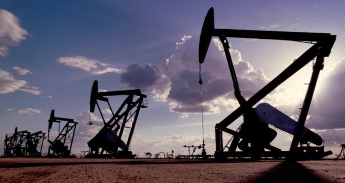 الإمارات تؤكد أن إنتاجها الحالي من النفط قريب من سقف إنتاجها المرجعي في اتفاقية "أوبك بلاس"