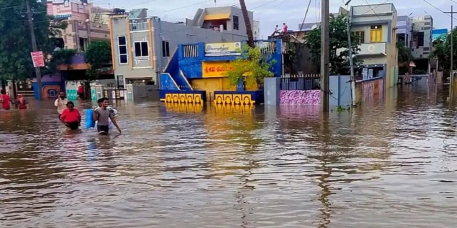 الهند .. 41 قتيلا وأزيد من 100 مفقود بسبب الفيضانات