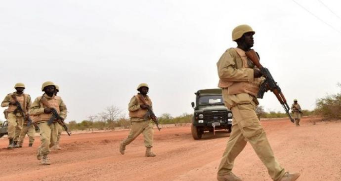 Burkina Faso : plusieurs dizaines de terroristes "neutralisés"