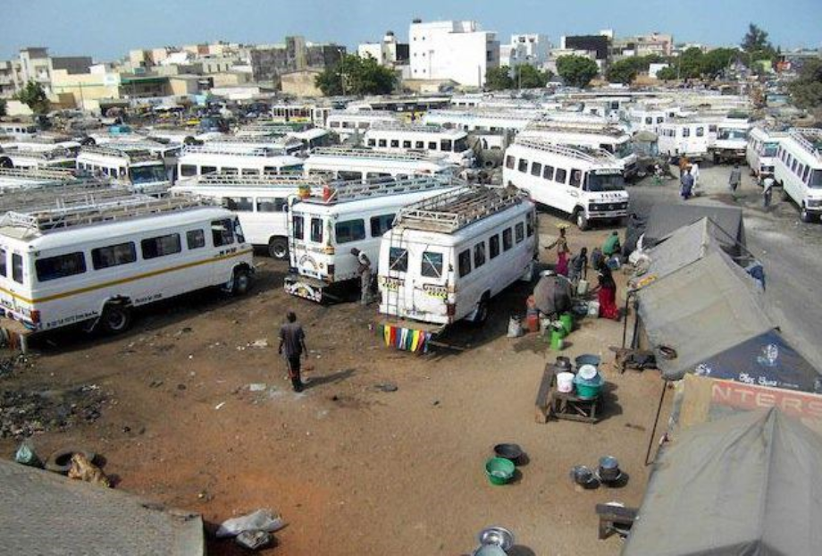 Sénégal: Dakar paralysée par une grève dans le secteur des transports