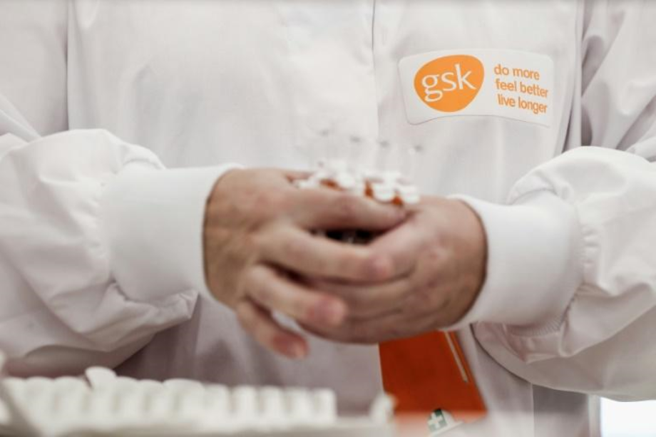Covid-19: le Royaume-Uni approuve le traitement par anticorps de GSK