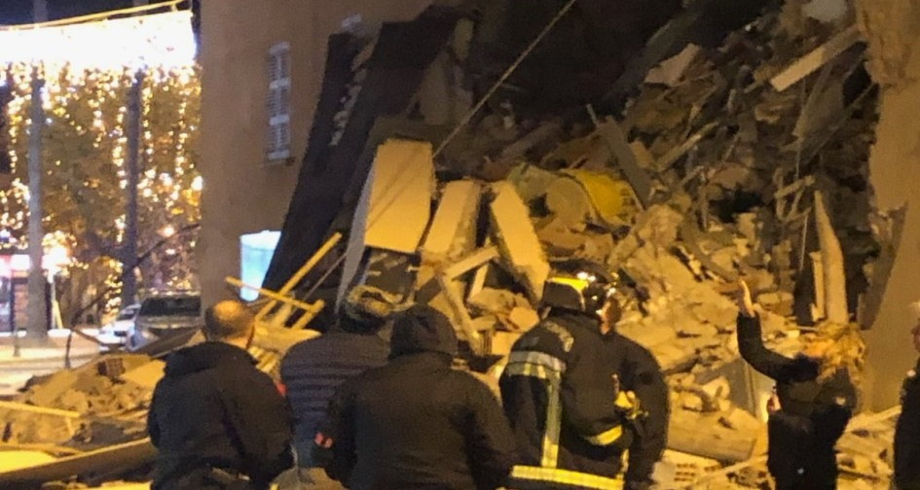 Effondrement d'un immeuble en France: des blessés et des personnes recherchées sous les décombres