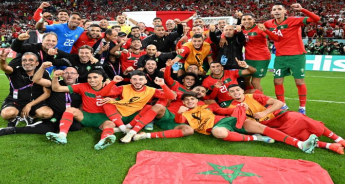 Bloomberg : Le Maroc franchit de "nouvelles frontières" pour le football africain 

