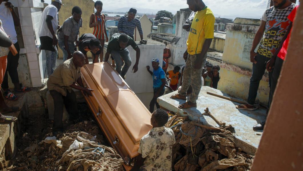 حصيلة ضحايا انفجار صهريج وقود في هايتي ترتفع إلى 90 قتيلا
